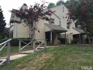 109 Oak Hollow Ct, Raleigh, NC 27613-3284
