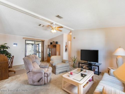 638 Wedelia Dr, Sebastian FL  32976-7120 exterior