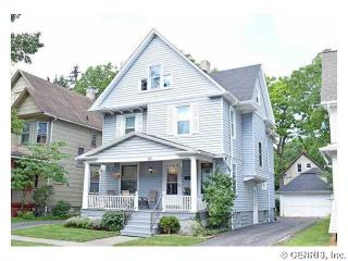 119 Rosedale St, Rochester, NY 14620-1811