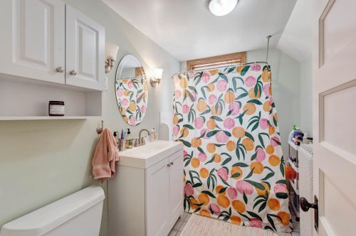 1428 Breda Ave, Saint Paul MN  55108-2605 exterior