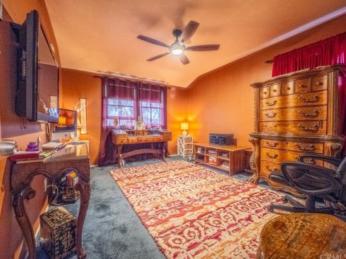 9521 Barkerville Ave, Whittier CA  90605-2915 exterior