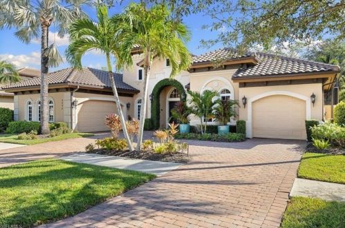 9094 Sahalee Ct, Naples, FL 34113-1673