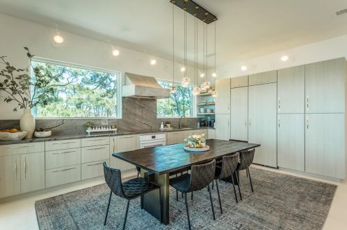 1673 Gulf Beach Dr, Saint George Island FL  32328-3107 exterior