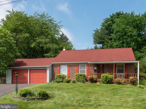 300 Cushmore Rd, Southampton, PA 18966-4104