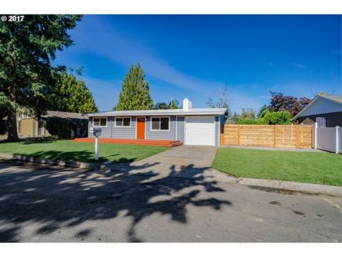 7528 Delaware Ln, Vancouver, WA 98664-2172