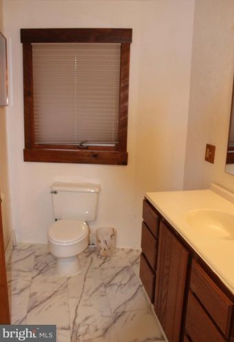 69 Eagle Trl, Charnita PA  17320-8104 exterior