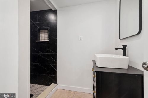 1205 Durham St, Philadelphia PA  19150-2800 exterior