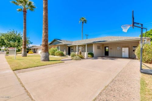 8330 Lewis Ave, Scottsdale, AZ 85257-2340