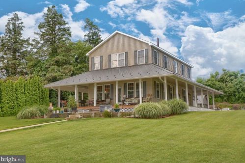 110 Frazer St, Etters, PA 17319-8829