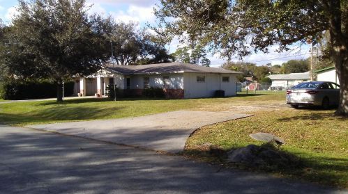 8002 Lakeside Way, Fort Pierce, FL 34951-1913