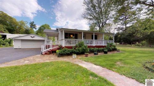 711 Jennings Rd, Grand Rivers, KY 42045-9287