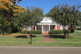 318 Main St, Somerville, TN 38075-4907