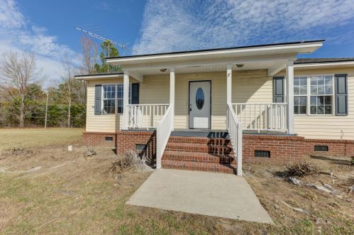 135 Green Acres Rd, Harleyville SC  29448-3601 exterior