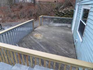 72 Western Ave, Marlborough NY  12542-6165 exterior