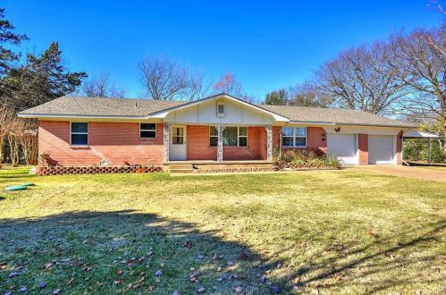 87 Micajah Davis Ln, Denison, TX 75020-0424