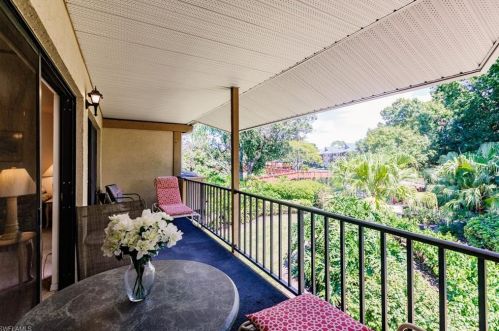 600 Neapolitan Way, Naples FL  34103-8568 exterior