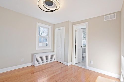 26 Park Pl, Rye Brook NY  10573-3527 exterior