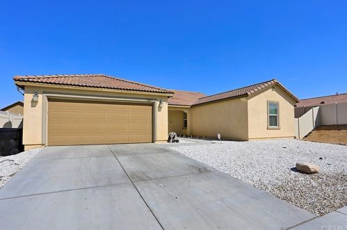 16005 Papago Pl, Victorville, CA 92394-6404