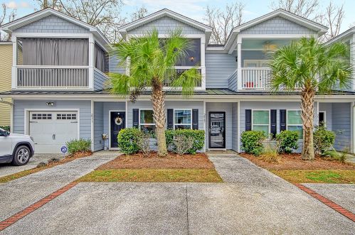 2967 Emma Ln, Mount Pleasant, SC 29466-7503