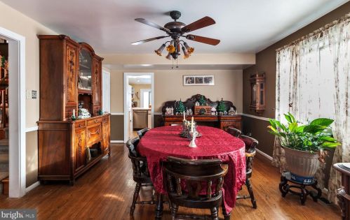 370 Ramsey Rd, Yardley PA 19067-4639 exterior