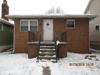 953 Campbell Ave, Columbus, OH 43223-1523