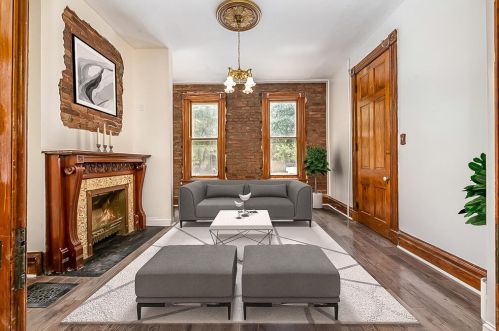 346 9th St, Covington, KY 41011-2161