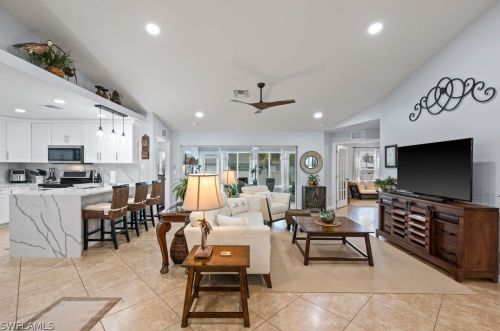 1528 29th St, Cape Coral, FL 33904-3960