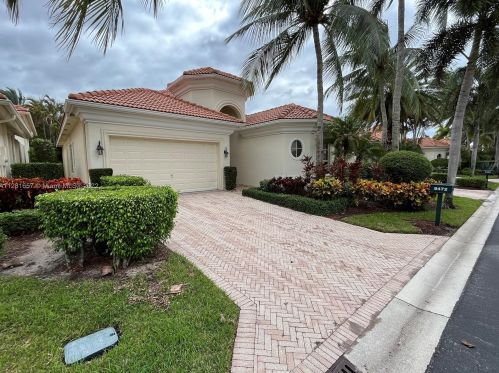 8472 Legend Club Dr, West Palm Beach, FL 33412-1500