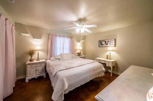 1511 Walnut Grv Rd, Midlothian TX  76065-4749 exterior