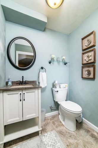 720 Janwood Dr, Latrobe PA  15650-6437 exterior