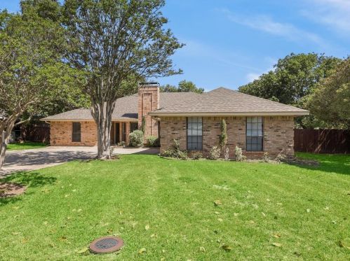 622 Park Ln, Lewisville, TX 75077-7570