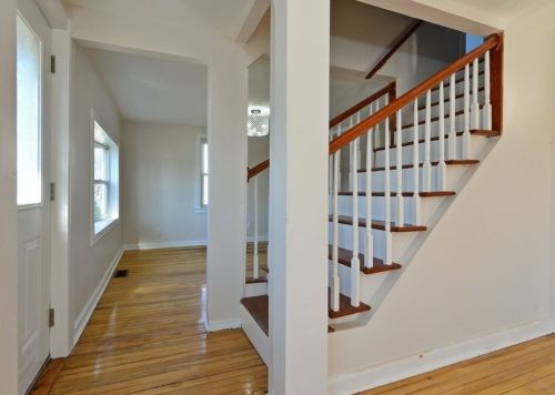 13 Ewing Dr, Stoughton, MA 02072-1812