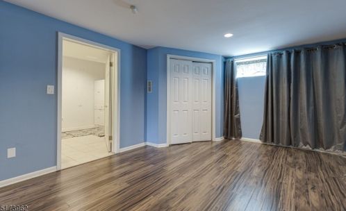 61 Woodland Dr, West Paterson NJ  07424-3707 exterior