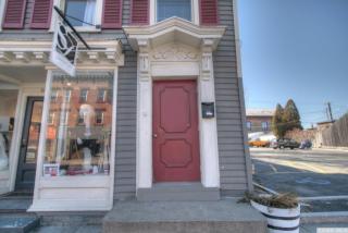 315 Warren St, Hudson NY  12534-2413 exterior