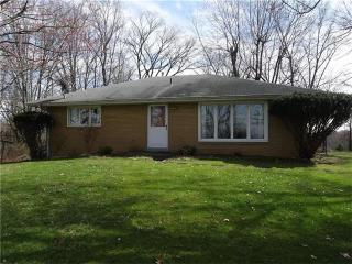 82 Greenhill Dr, Washington, PA 15301-6404