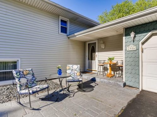 2986 Bartelmy Ln, Saint Paul, MN 55109-1521