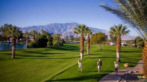 69370 Poolside Dr, Desert Hot Springs CA  92241-8727 exterior