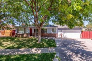 3876 Dakota Ave, Fresno, CA 93726-5134