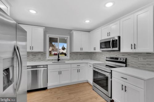 96 Pheasant Ln, Willingboro NJ  08046-2755 exterior