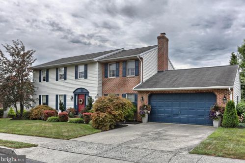 908 Peachtree Dr, Navy Sup Dpt, PA 17055-7503