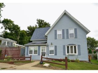 403 Sales St, Fairview, IA 52205-1153