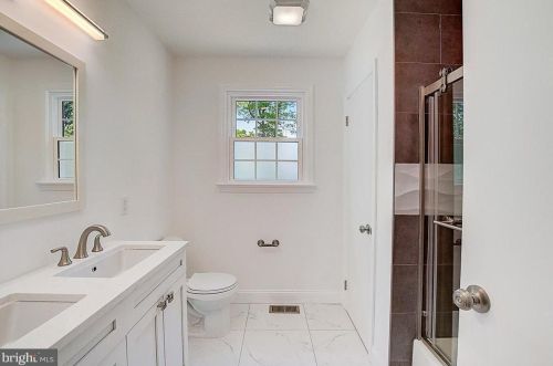 34 Thurston Ave, Trenton NJ  08618-1710 exterior