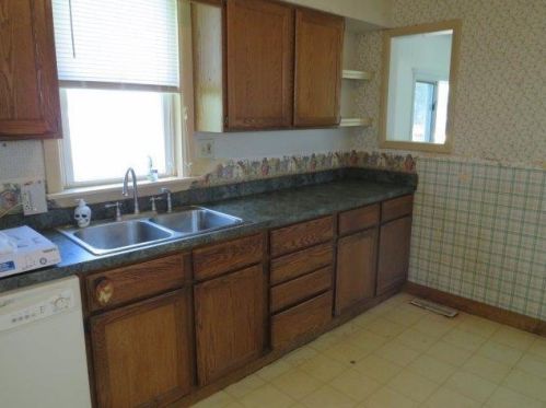 8475 Mink St, Pataskala OH  43062-8870 exterior