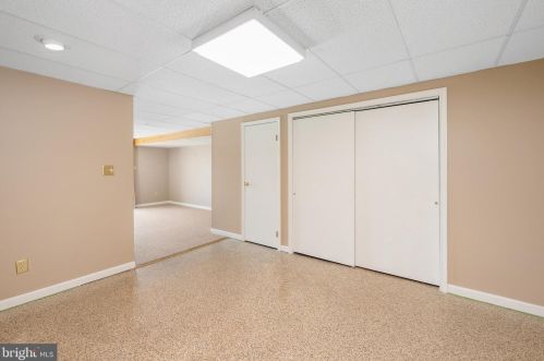 492 Devon Ct, Downingtown PA  19335-4221 exterior