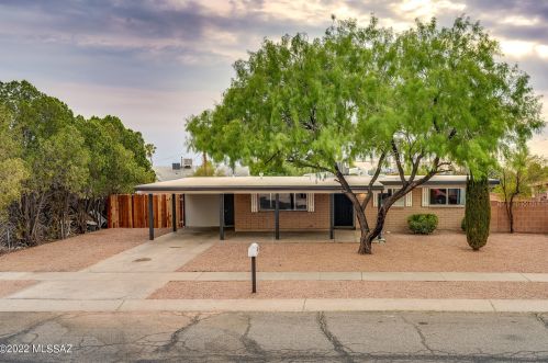 409 Maguire Ave, Tucson, AZ 85710-2445