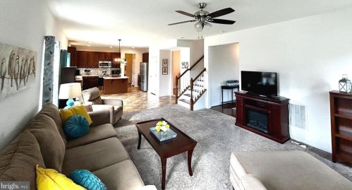 148 Killian Ln, Charles Town WV  25414-4939 exterior