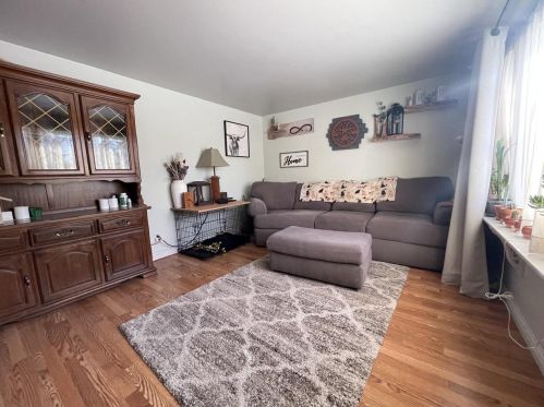 1625 Amy St, Green Bay, WI 54302-2455