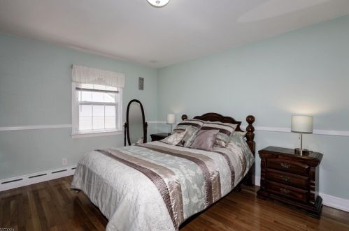 197 Farley Ave, Fanwood NJ  07023-1059 exterior