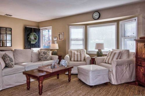 95 Parkside Ave, Miller Place NY  11764-3121 exterior