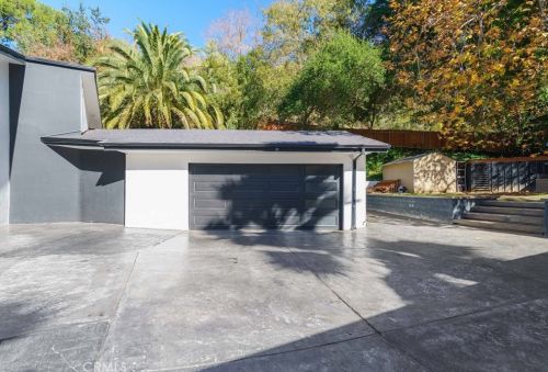 3411 Chevy Chase Dr, Glendale CA  91206-1418 exterior